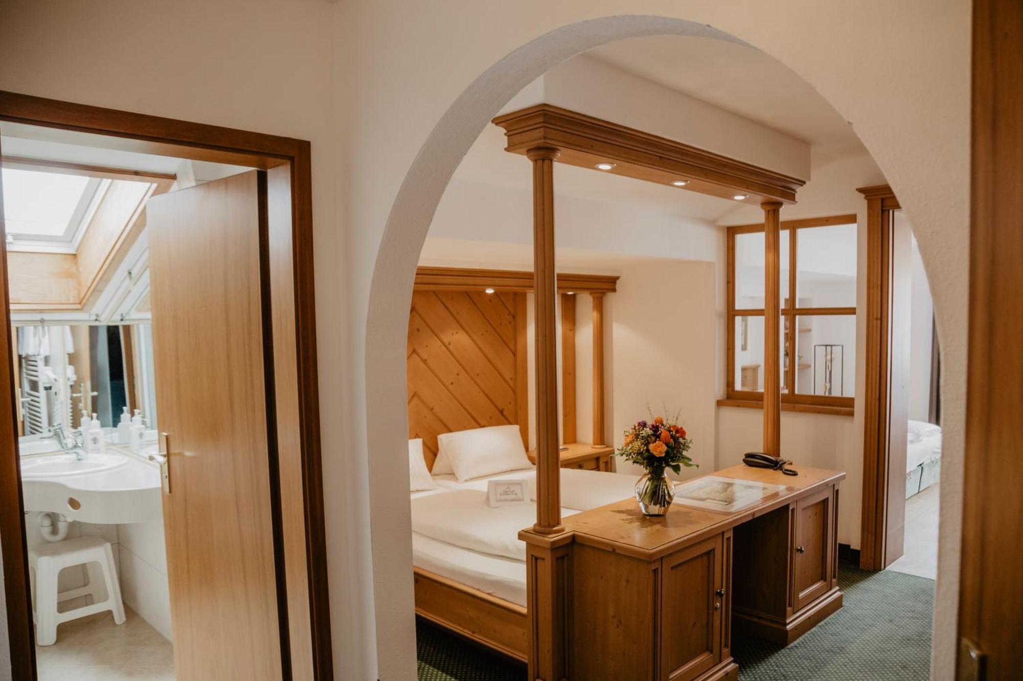 Wessner Hof Landhotel & Restaurant Marquartstein Extérieur photo