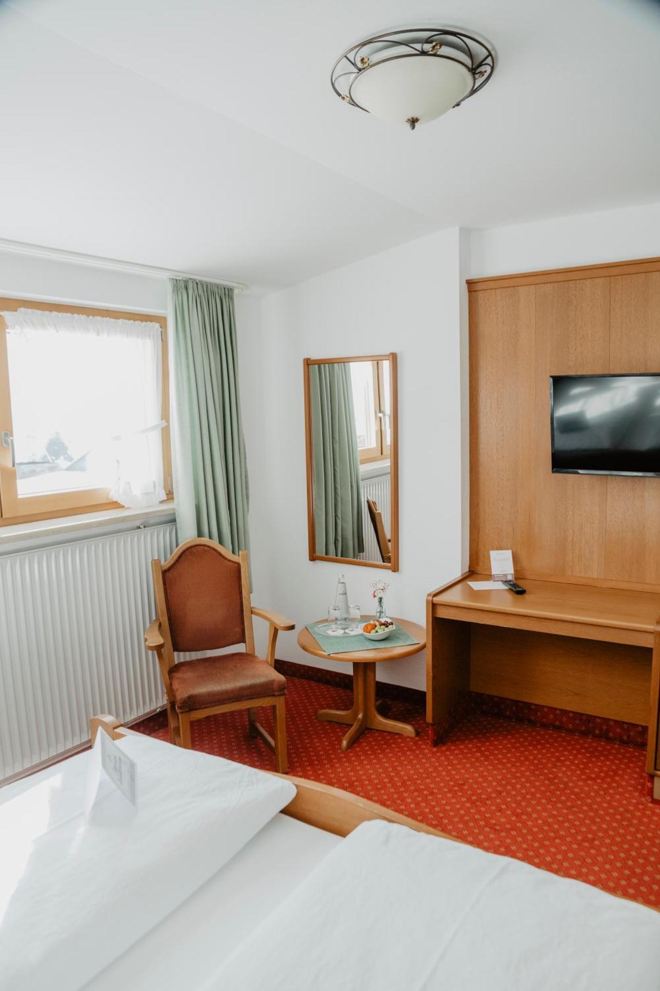 Wessner Hof Landhotel & Restaurant Marquartstein Extérieur photo